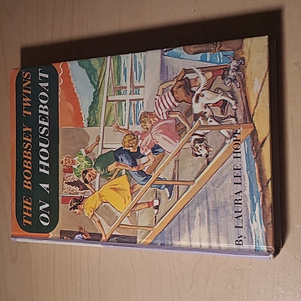 🦋2 for $15🦋 The Bobbsey Twins #6 - On a Houseboat